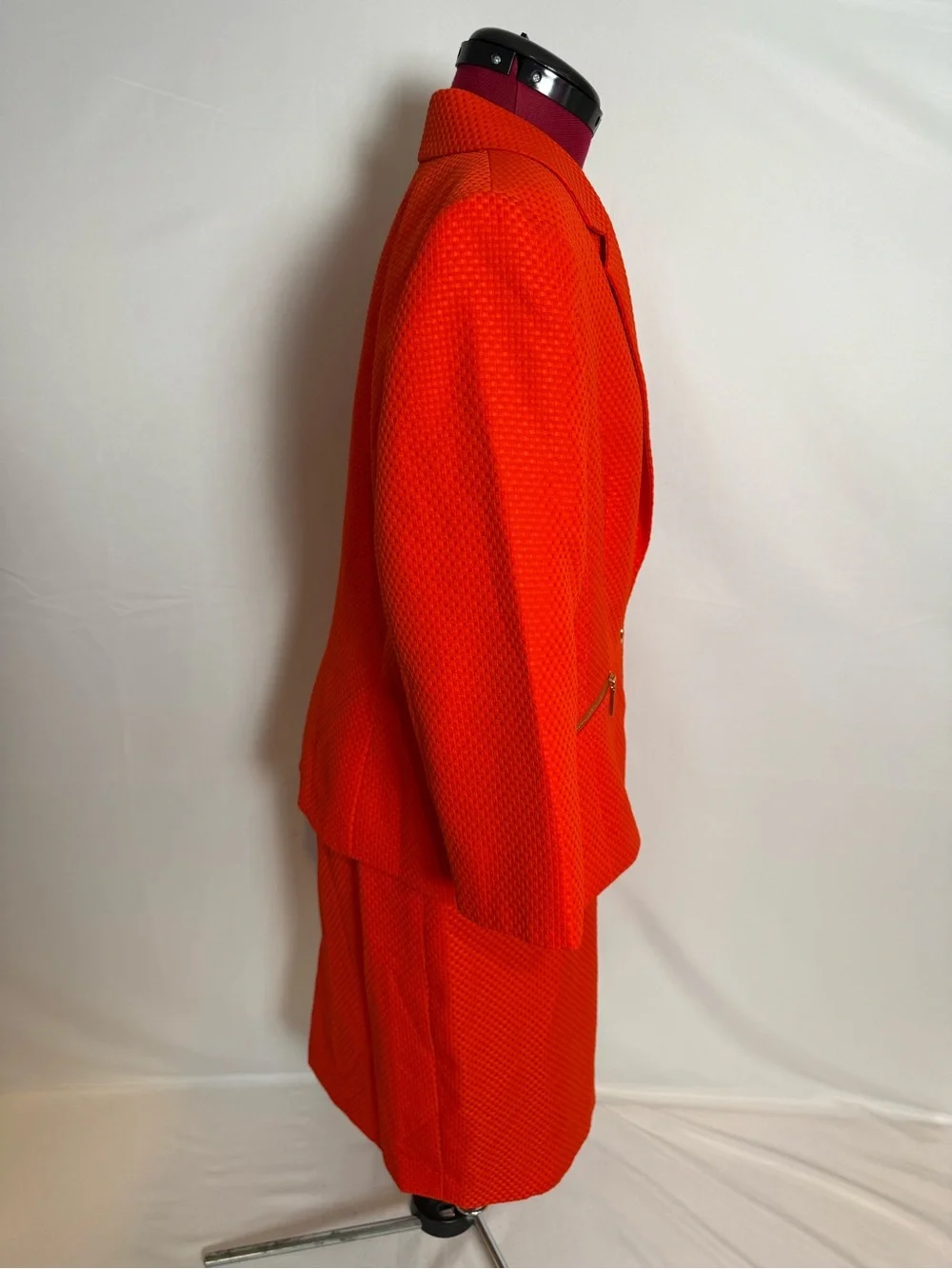 NWT Albert Nipon Skirt Suit Woman Size 16 Tiger Lily 2-Piece Set Blazer & Skirt